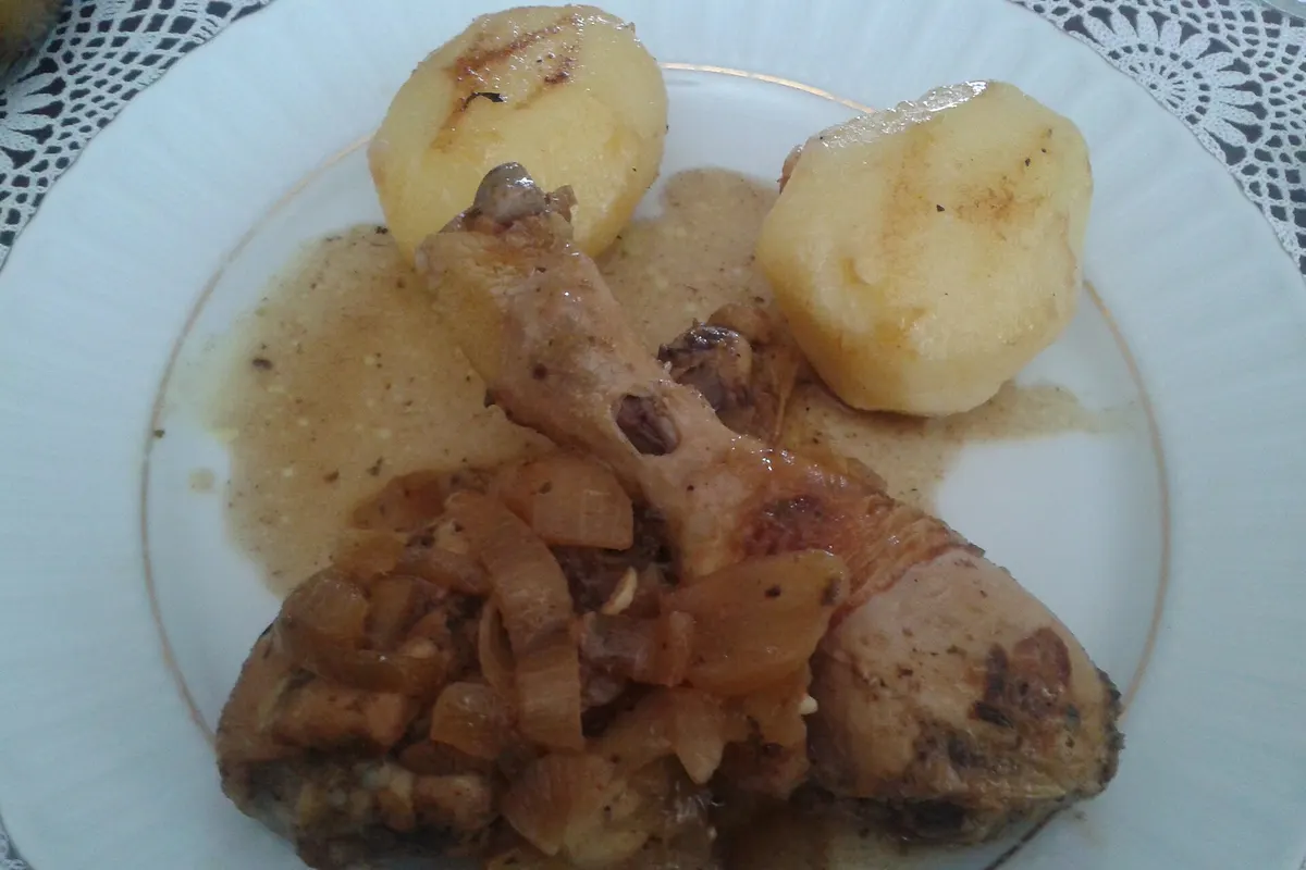 Pollo con tomate andaluz — receta andaluza de Sevilla