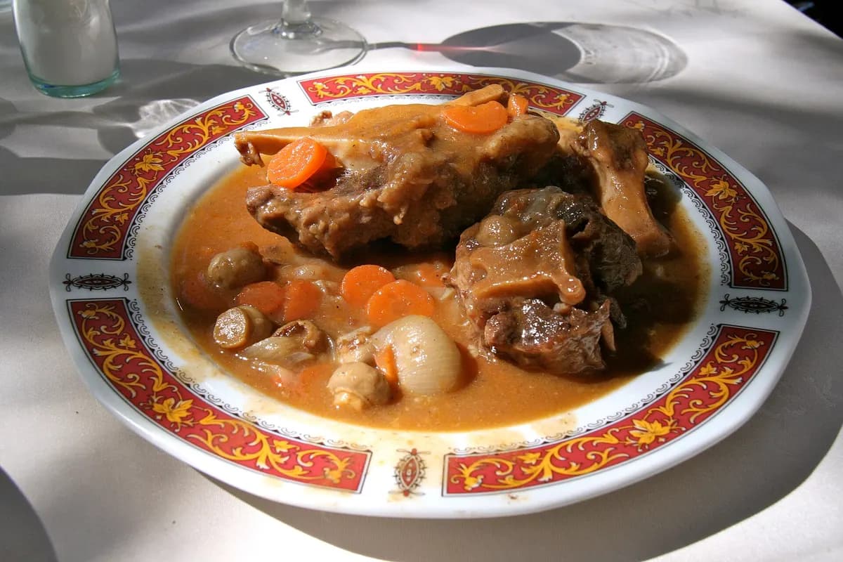 Rabo de toro a la cordobesa — receta andaluza de Córdoba